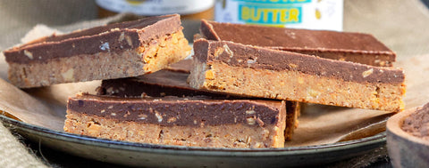 Cacao almond fudge slice
