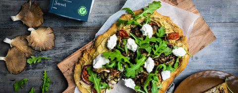 Mushroom, cotta and rocket pizza